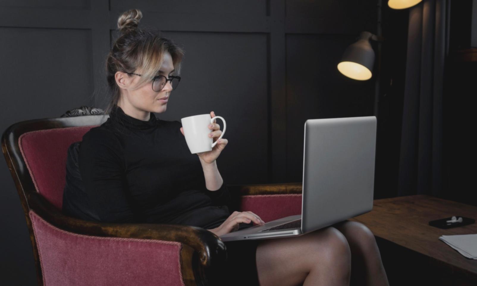 Espace de travail organisé pour l'apprentissage à distance